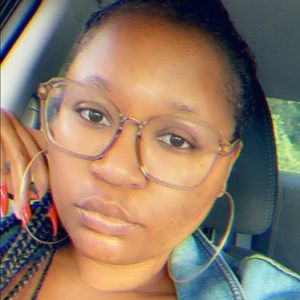 Meet your Posher, Alisha